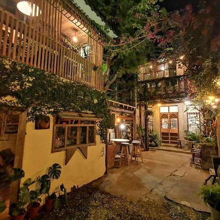 Dear B&B Tainan Extérieur photo